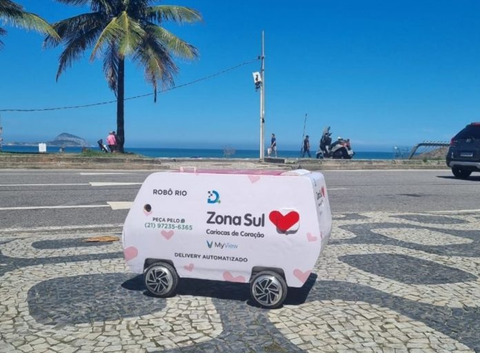 Land drone delivers orders from a supermarket chain in Rio